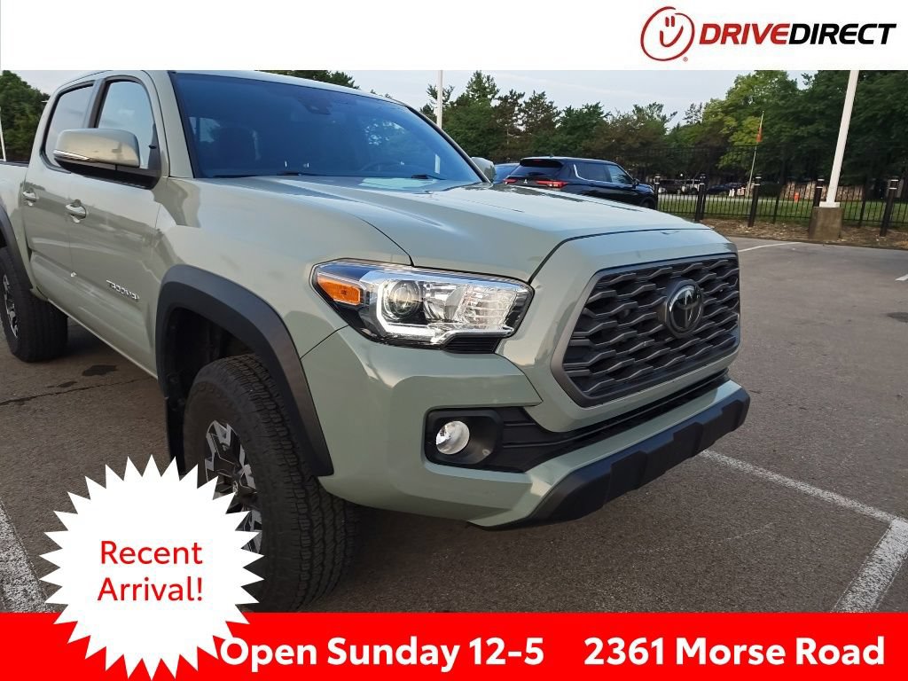 Used 2023 Toyota Tacoma TRD Off-Road w/ Technology Package AWD/4WD image 1