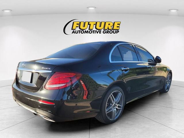 Used 2018 Mercedes-Benz E 300 4MATIC image 3
