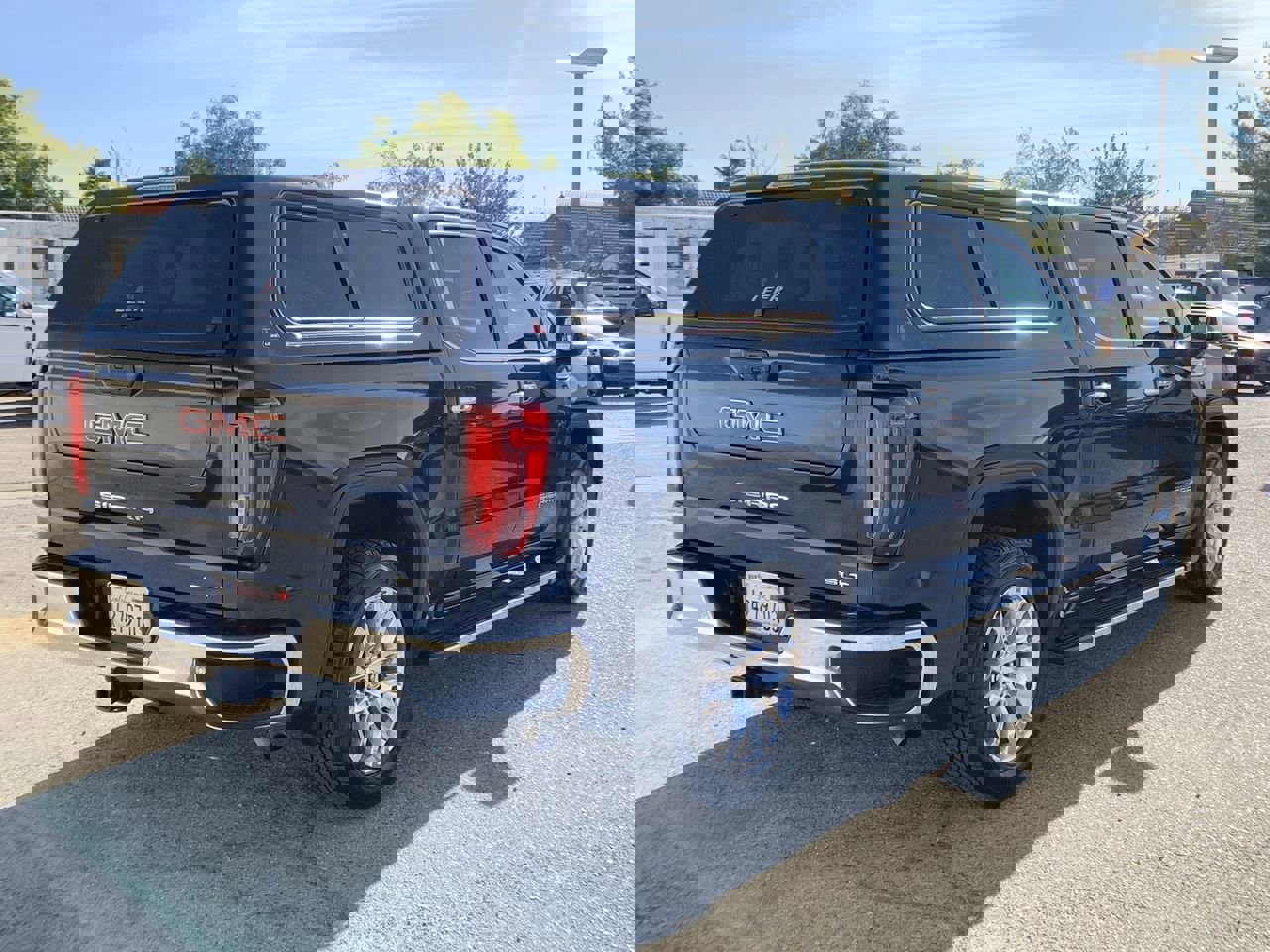 Used 2021 GMC Sierra 1500 SLT w/ SLT Premium Plus Package image 8