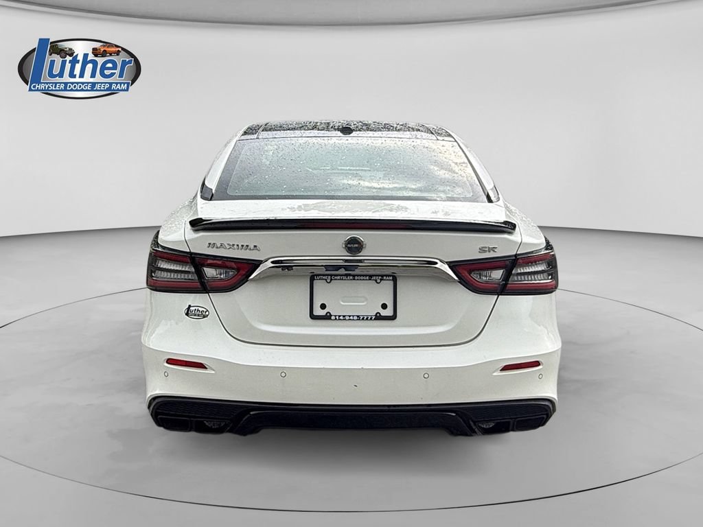 Used 2019 Nissan Maxima SR w/ Premium Package FWD image 4