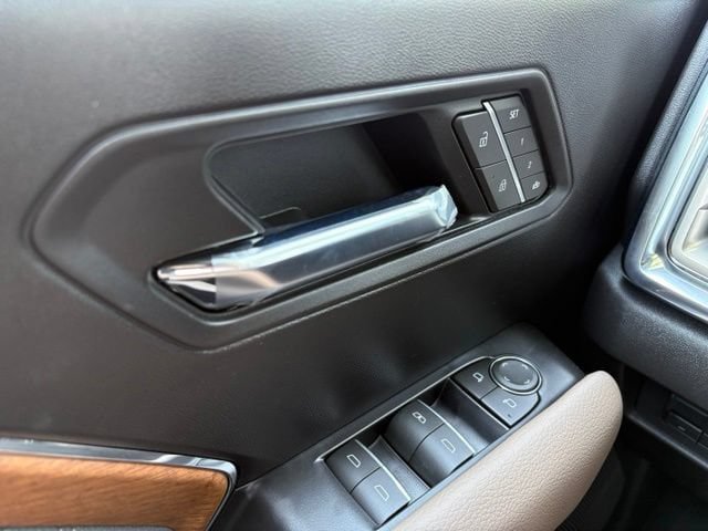 New 2026 GMC Canyon Denali AWD/4WD image 19