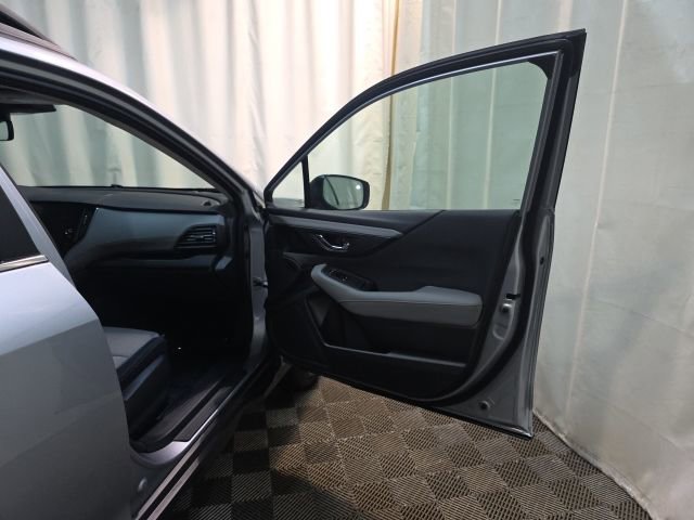 Certified 2025 Subaru Outback Premium image 33