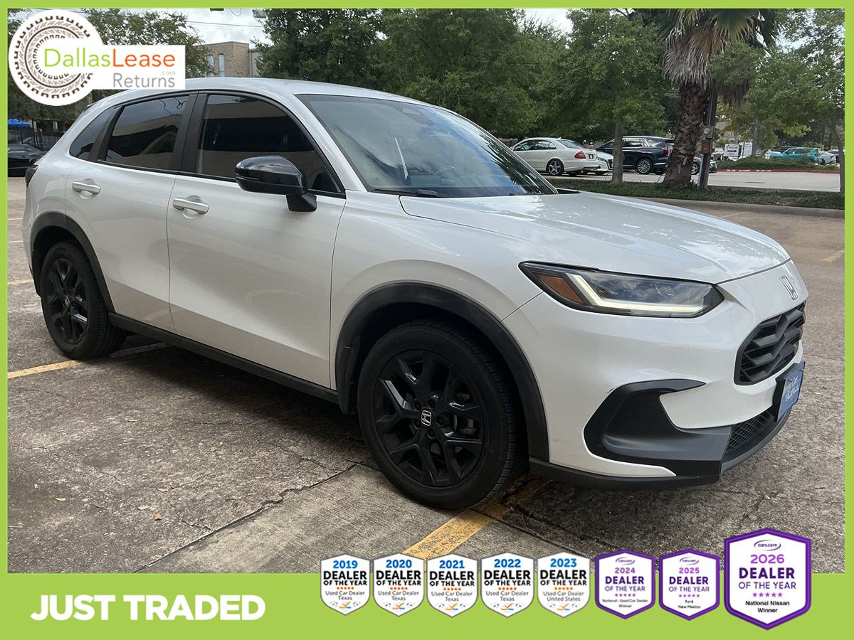 Used 2023 Honda HR-V Sport image 1