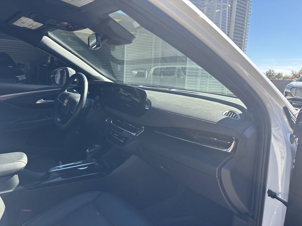 Used 2025 Buick Envista Avenir image 15