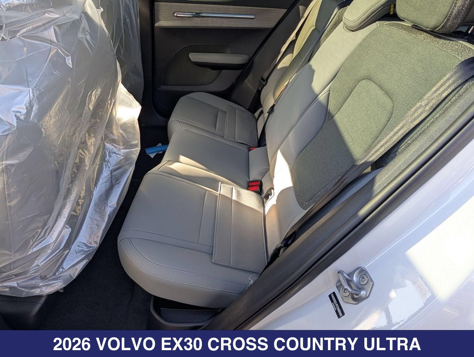 New 2026 Volvo EX30 Cross Country Ultra w/ Protection Package Premier AWD/4WD image 12