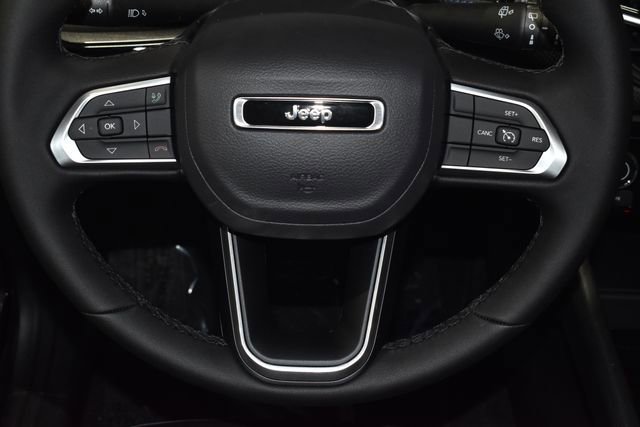 New 2026 Jeep Compass Latitude w/ Sun and Sound Group AWD/4WD image 23