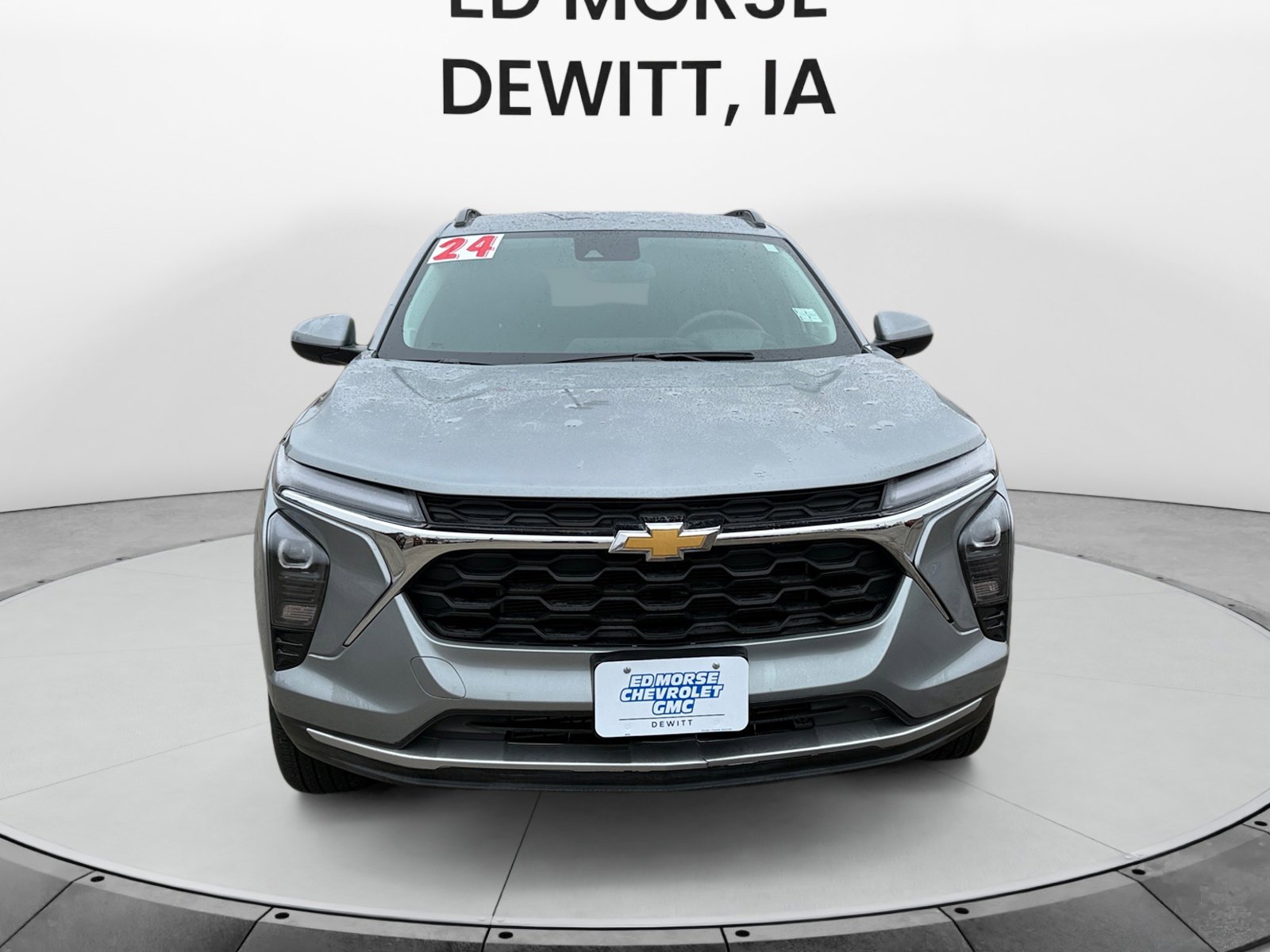 Used 2024 Chevrolet Trax LT image 8