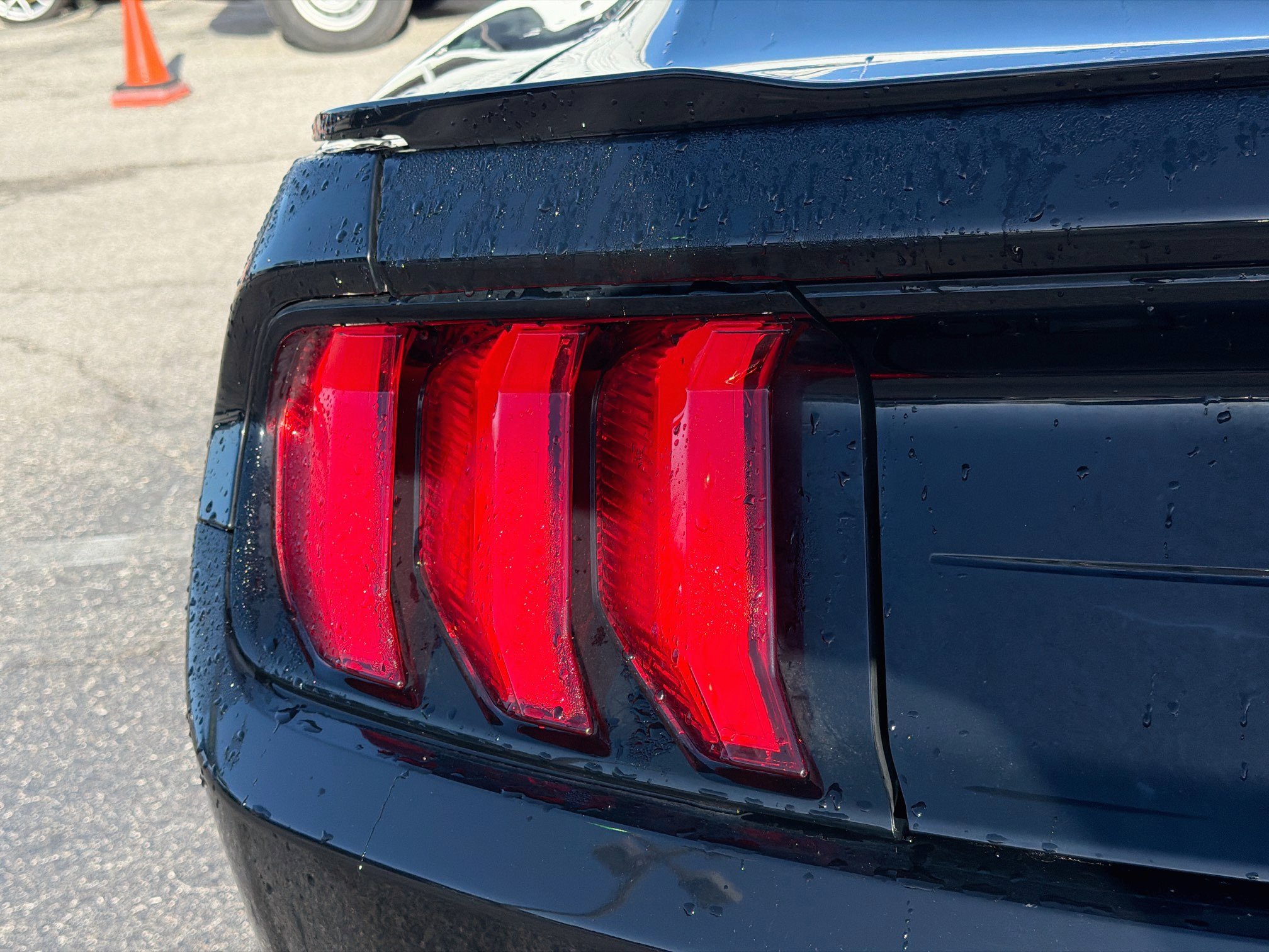 Used 2019 Ford Mustang GT Premium RWD image 10