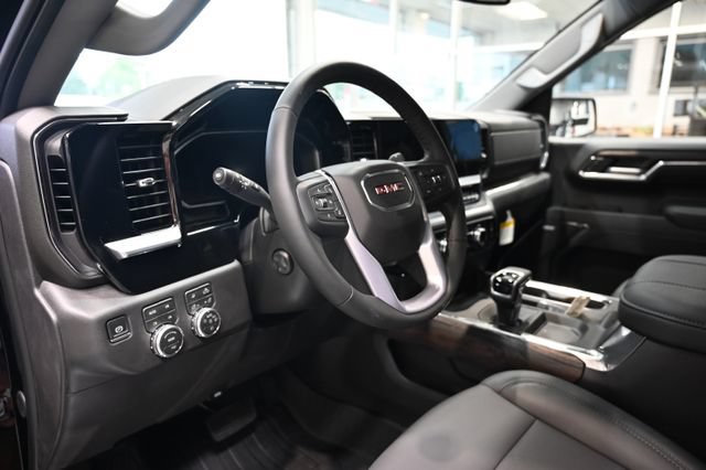 New 2026 GMC Sierra 1500 SLT w/ SLT Premium Plus Package AWD/4WD image 22