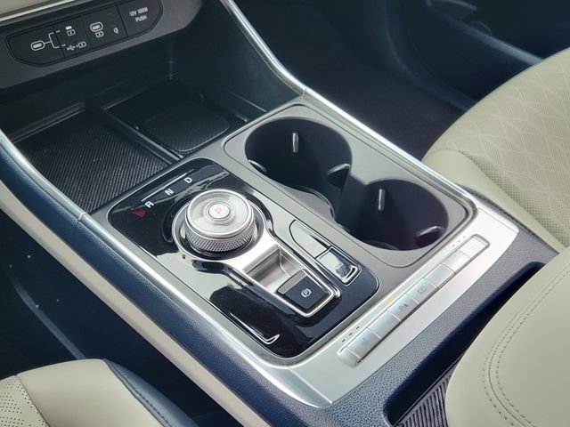 Used 2026 Kia Carnival EX FWD image 20