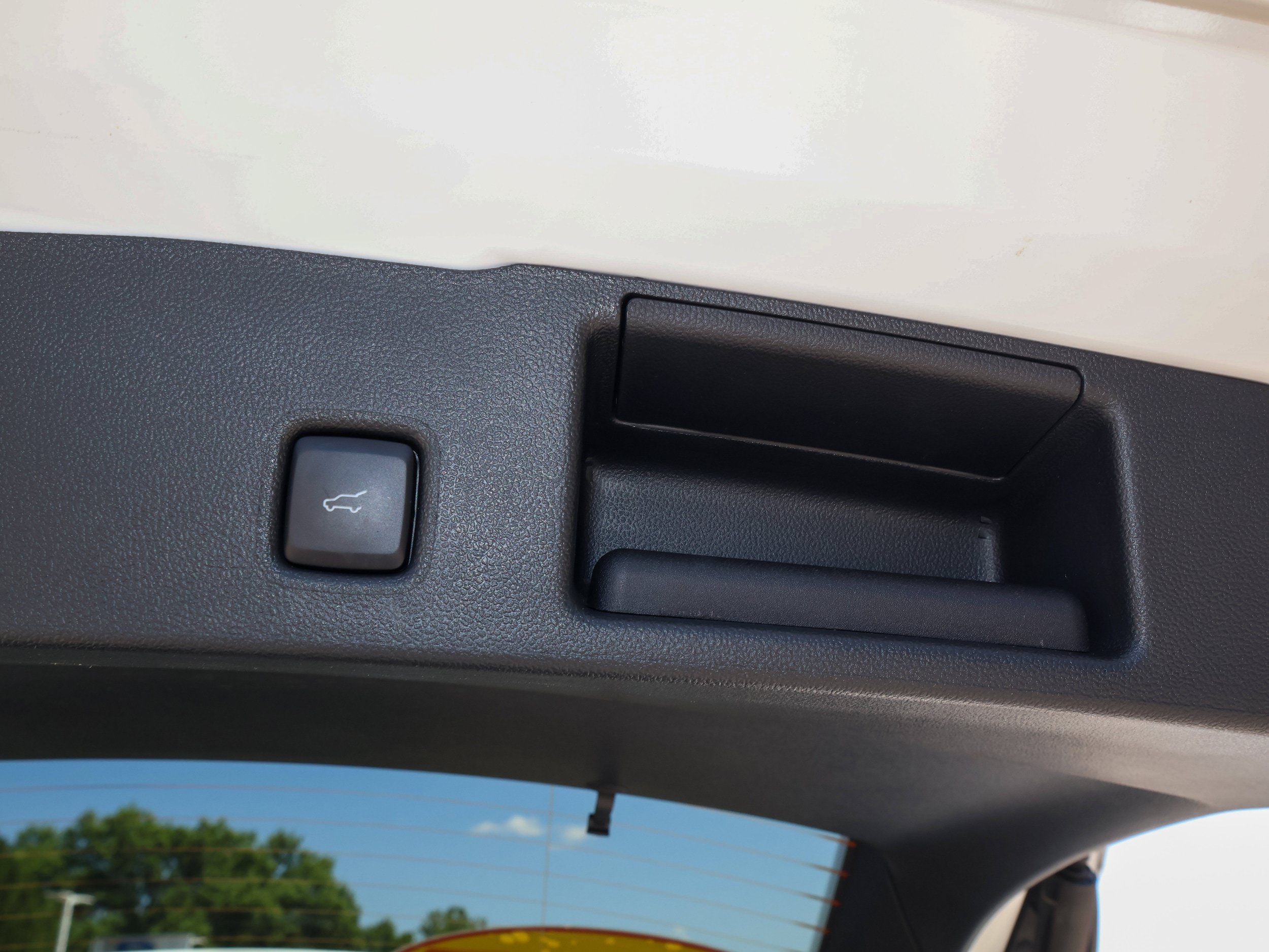 Used 2024 Ford Escape Active AWD/4WD image 16