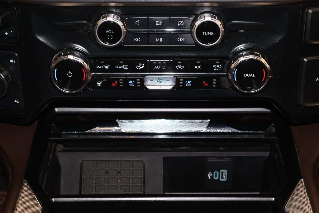 Certified 2023 Ford F450 King Ranch w/ Chrome Package image 34