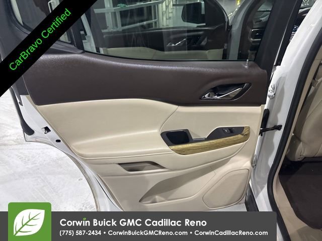 Certified 2017 GMC Acadia Denali w/ Technology Package AWD/4WD image 27