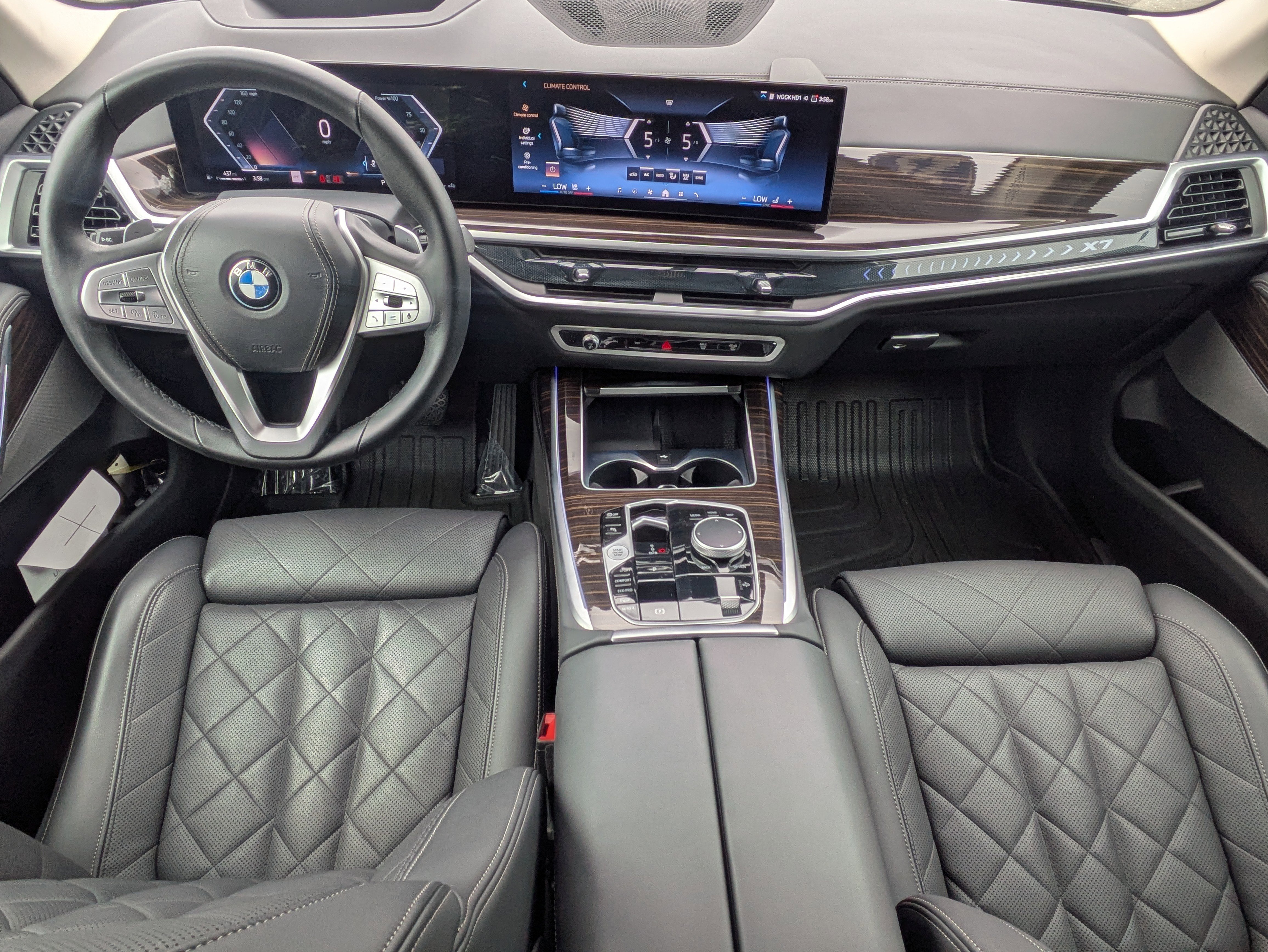 Used 2025 BMW X7 xDrive40i AWD/4WD image 15
