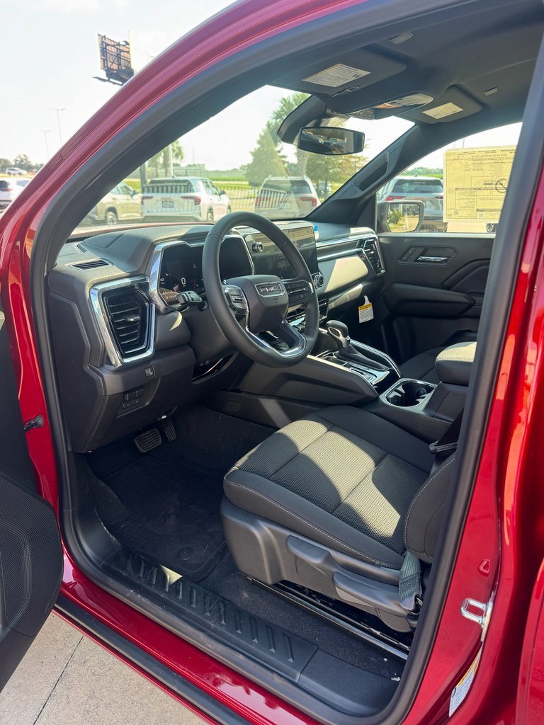 New 2026 GMC Canyon Elevation image 10