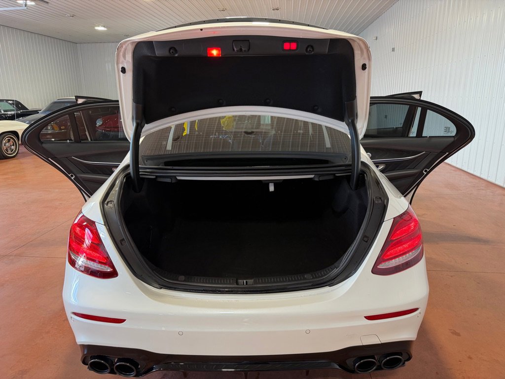 Used 2020 Mercedes-Benz E 53 AMG 4MATIC Sedan image 38