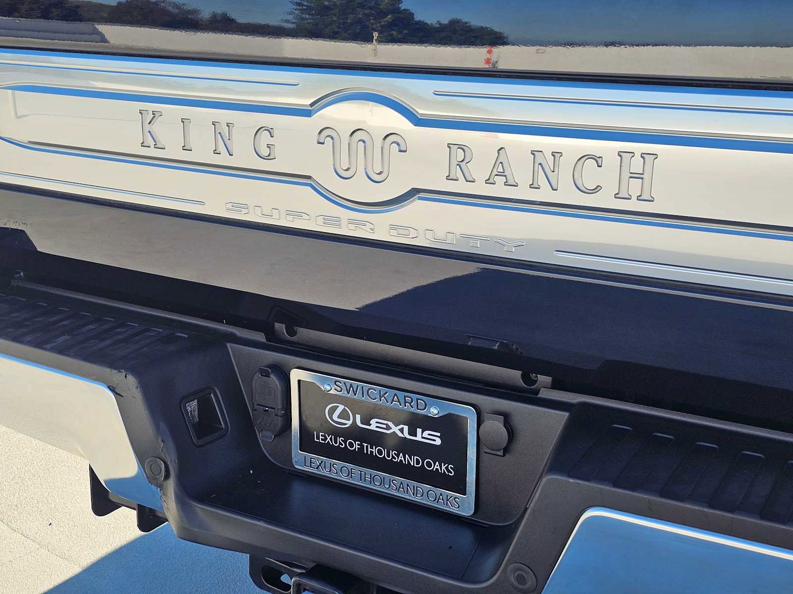 Used 2022 Ford F250 King Ranch w/ King Ranch Ultimate Package image 13