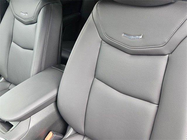 New 2026 Cadillac XT5 Luxury image 16