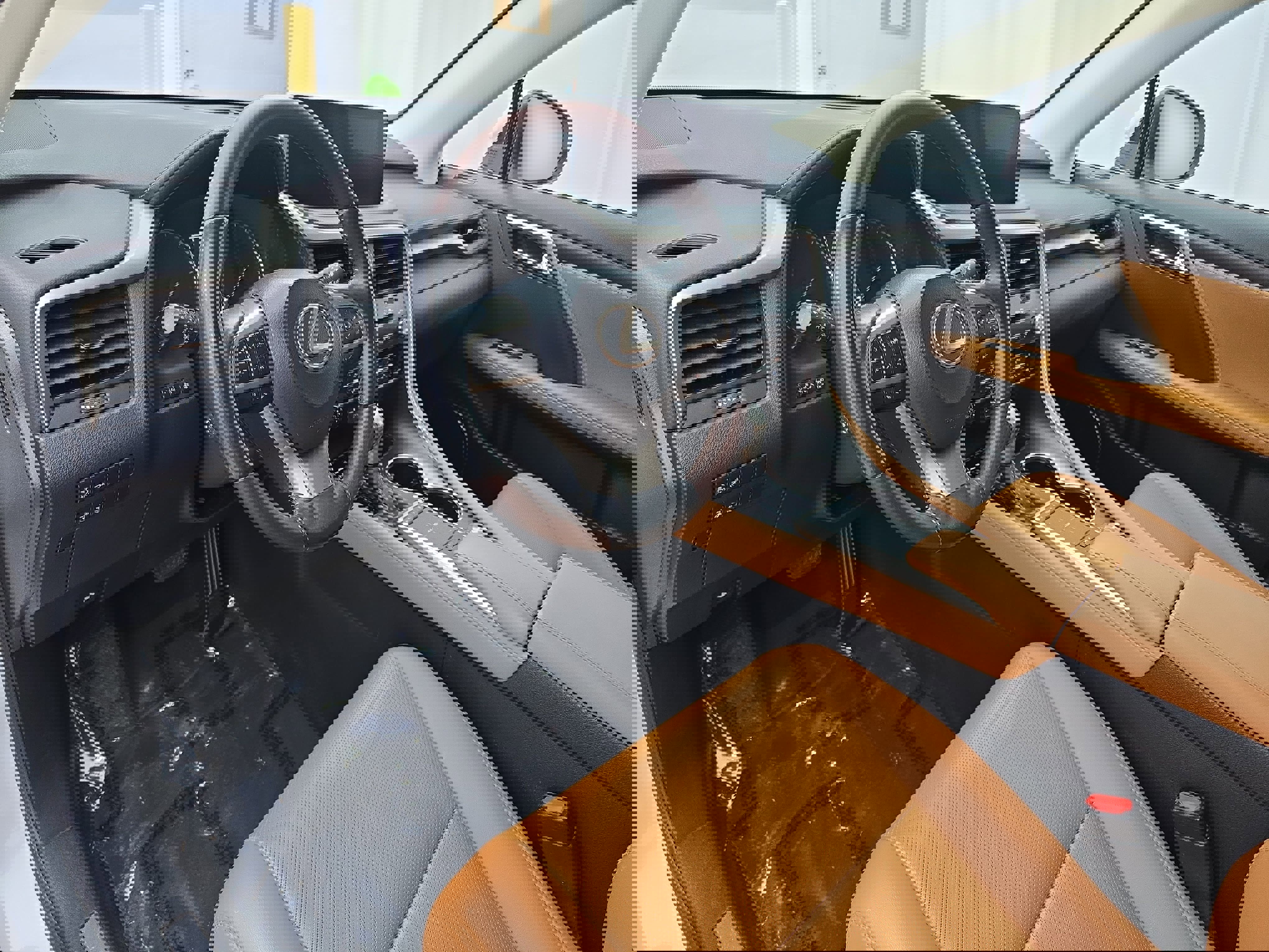 Used 2022 Lexus RX 350 FWD w/ Premium Package image 16