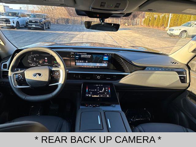 Certified 2025 INFINITI QX80 Pure image 12