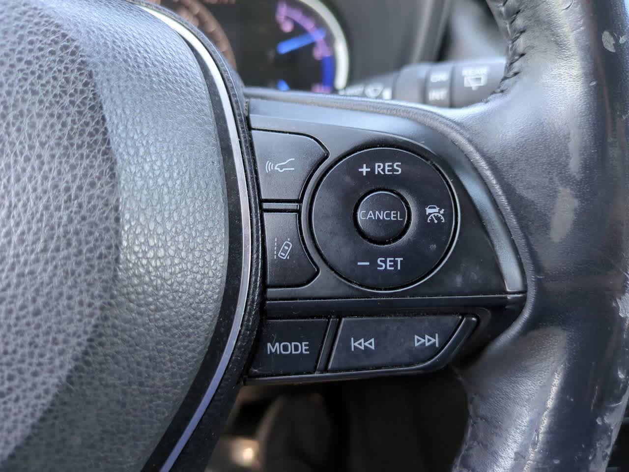 Used 2019 Toyota RAV4 XSE AWD/4WD image 26