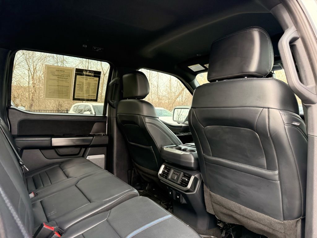 Used 2024 Ford F150 Platinum w/ FX4 Off-Road Package image 41