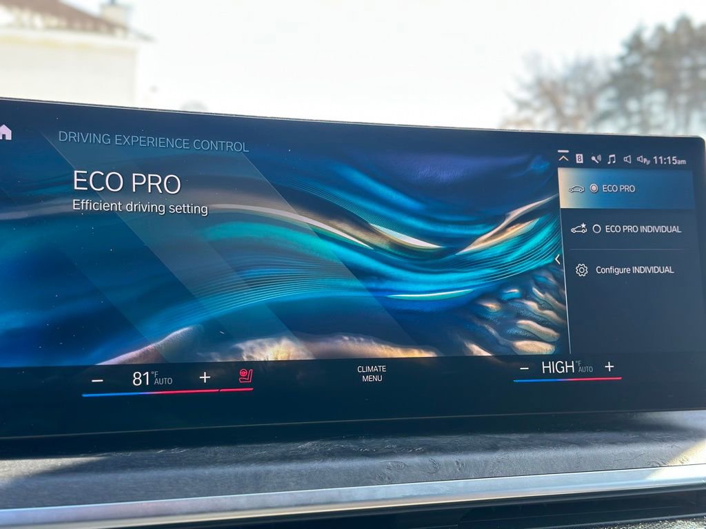 Used 2023 BMW X7 xDrive40i w/ M Sport Package image 44