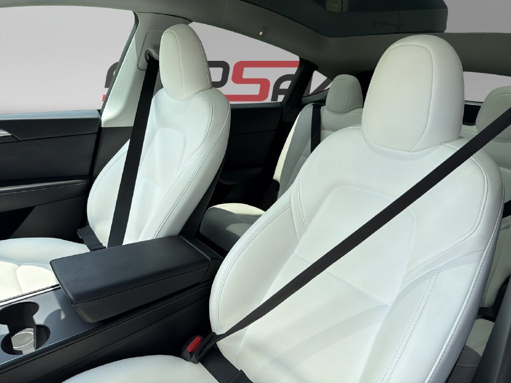 Used 2023 Tesla Model Y 2WD image 11