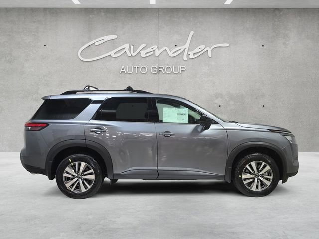 New 2026 Nissan Pathfinder SL image 17