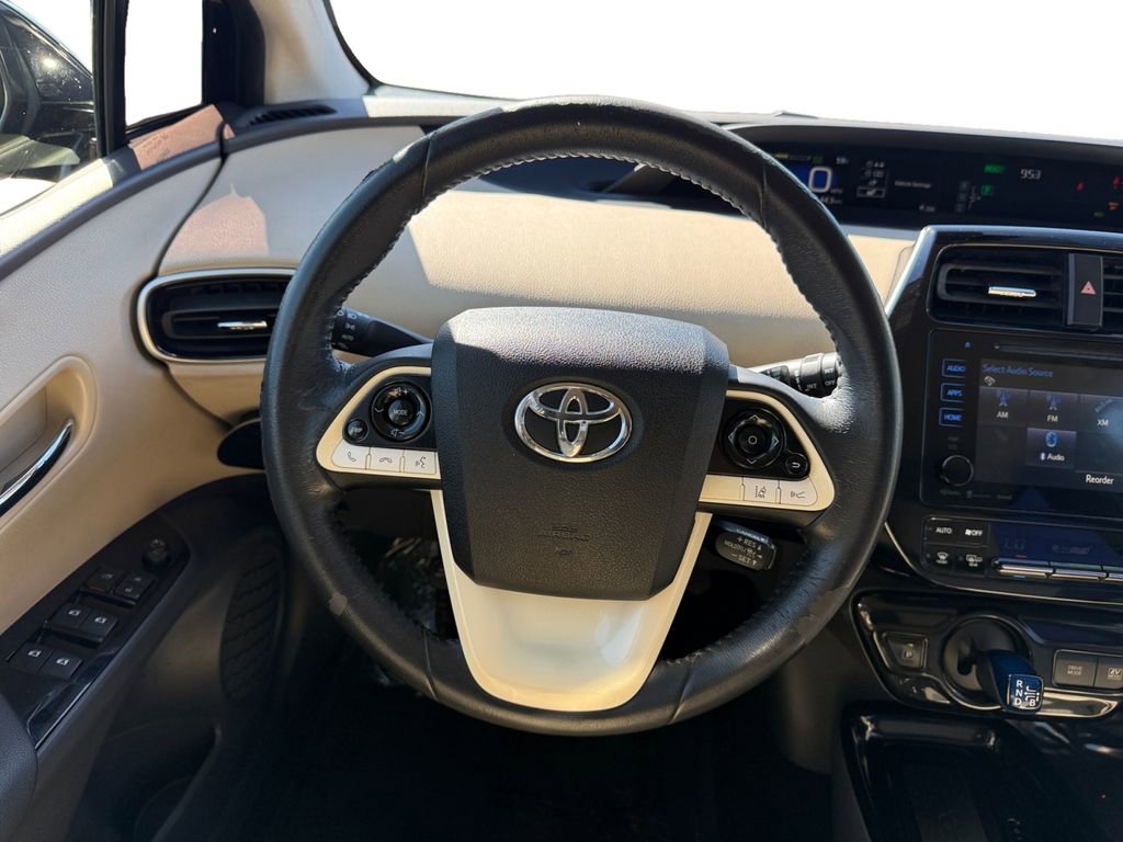 Used 2017 Toyota Prius Three image 13