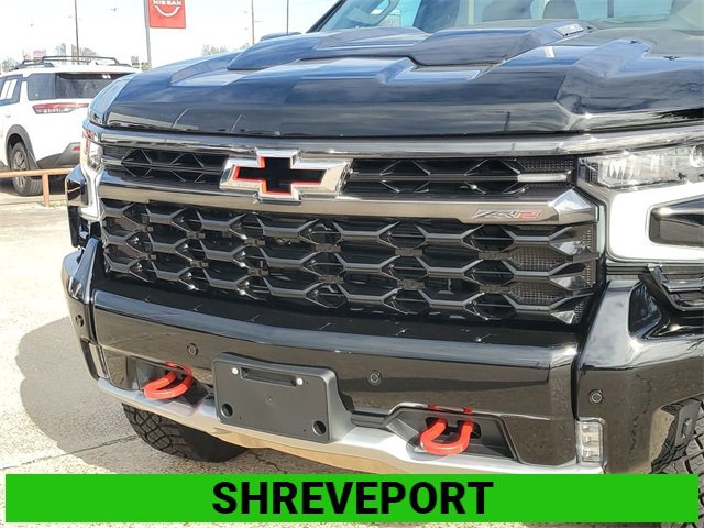 Certified 2025 Chevrolet Silverado 1500 ZR2 w/ Technology Package image 32