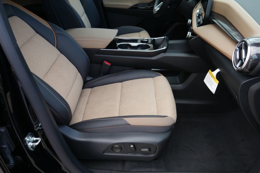 New 2026 Chevrolet Equinox ACTIV w/ Convenience Package III image 22
