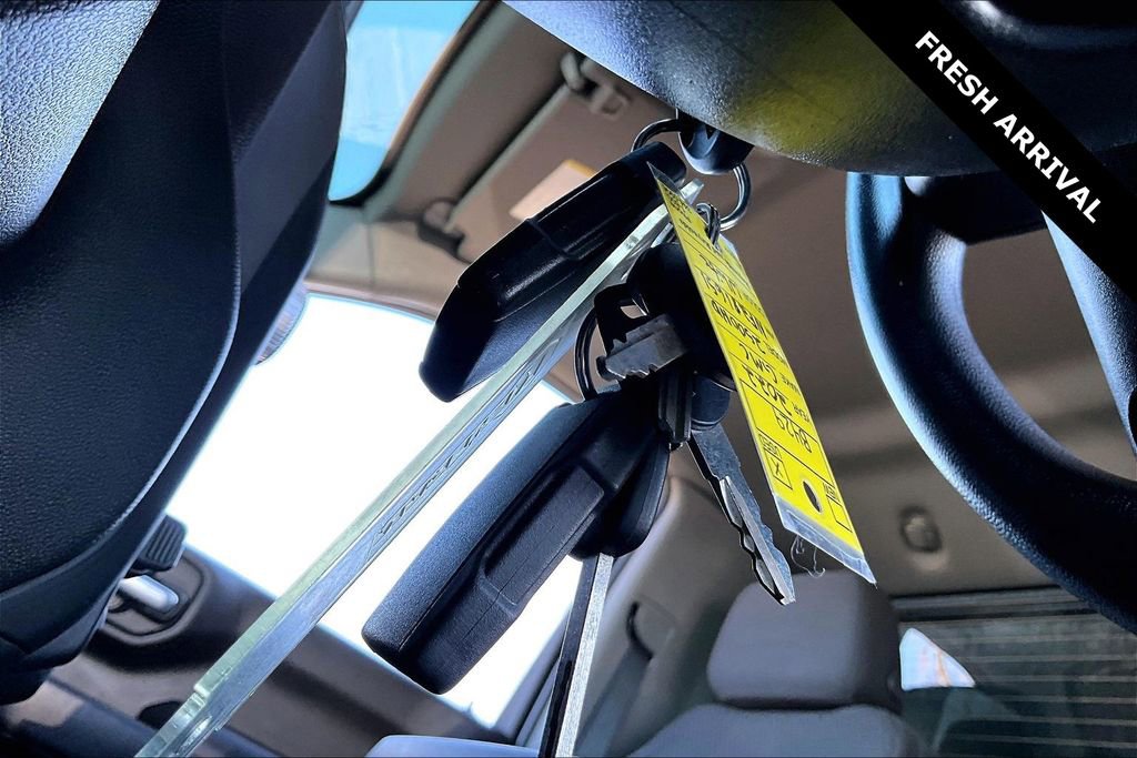 Used 2022 GMC Sierra 2500 Pro w/ Convenience Package image 31