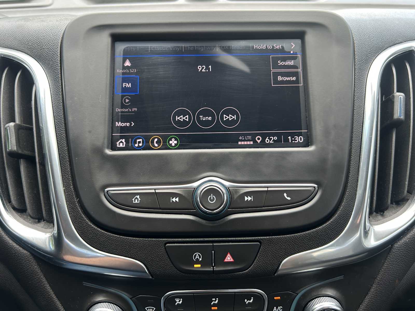 Used 2024 Chevrolet Equinox LT image 15