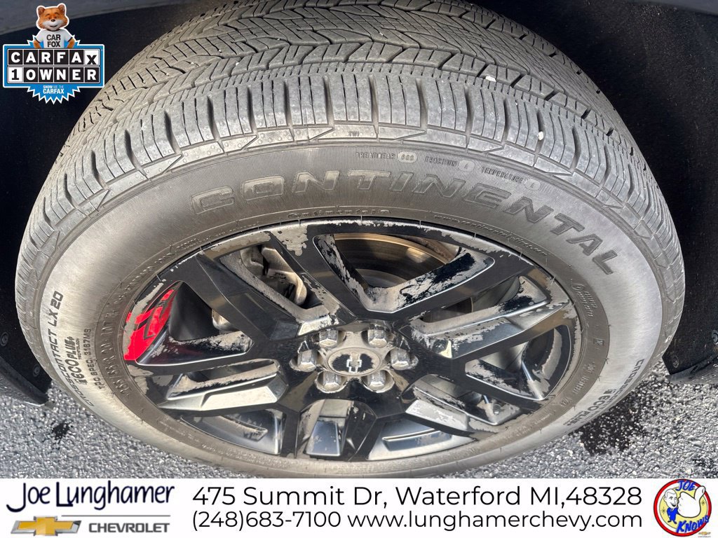 Used 2023 Chevrolet Traverse Premier w/ Redline Edition FWD image 9