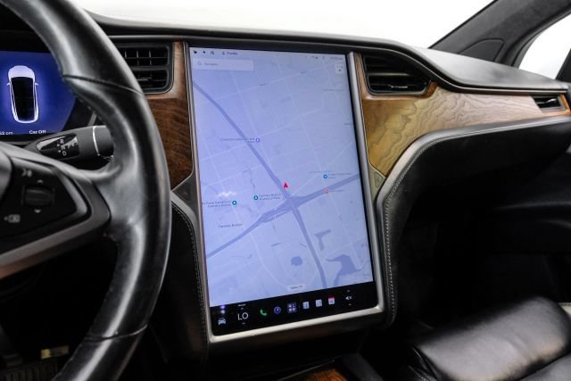 Used 2020 Tesla Model X Long Range AWD/4WD image 29