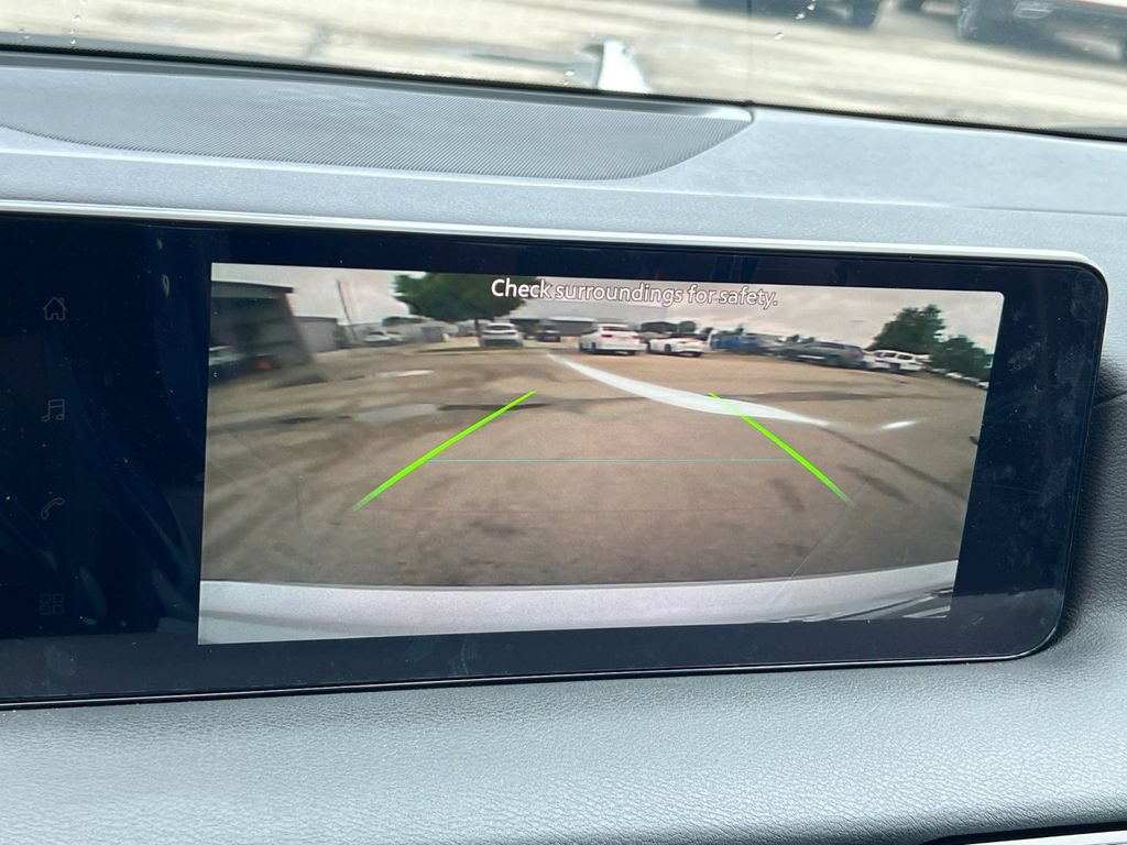 New 2026 Nissan Sentra SR FWD image 10