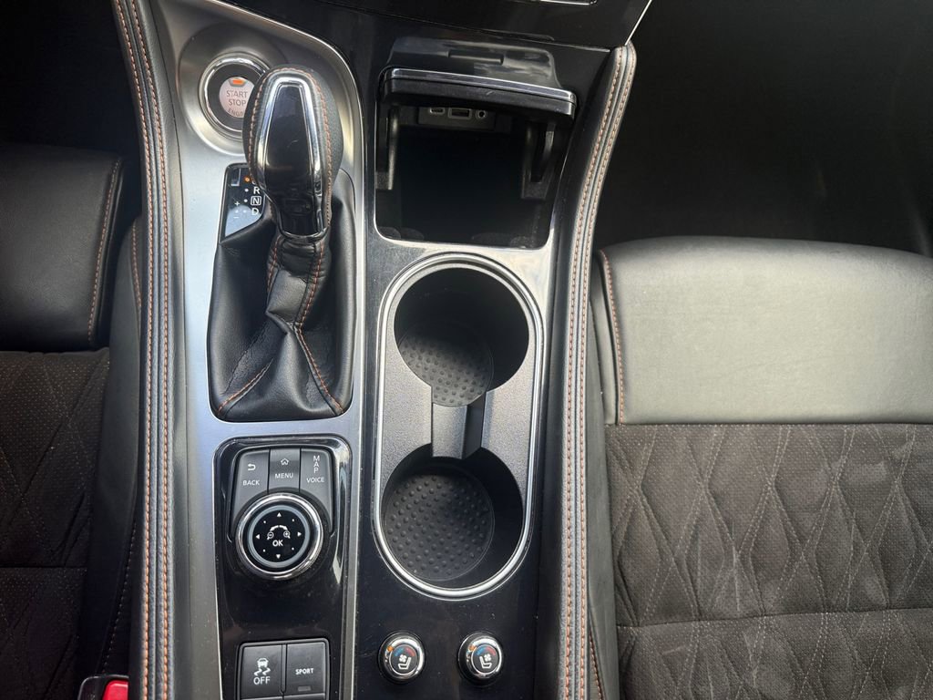 Used 2023 Nissan Maxima SR w/ Sport Mat Group FWD image 28