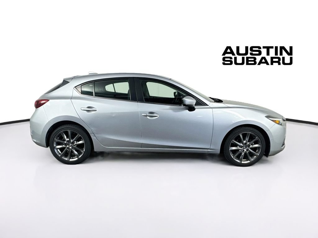 Used 2018 MAZDA MAZDA3 Grand Touring FWD image 8