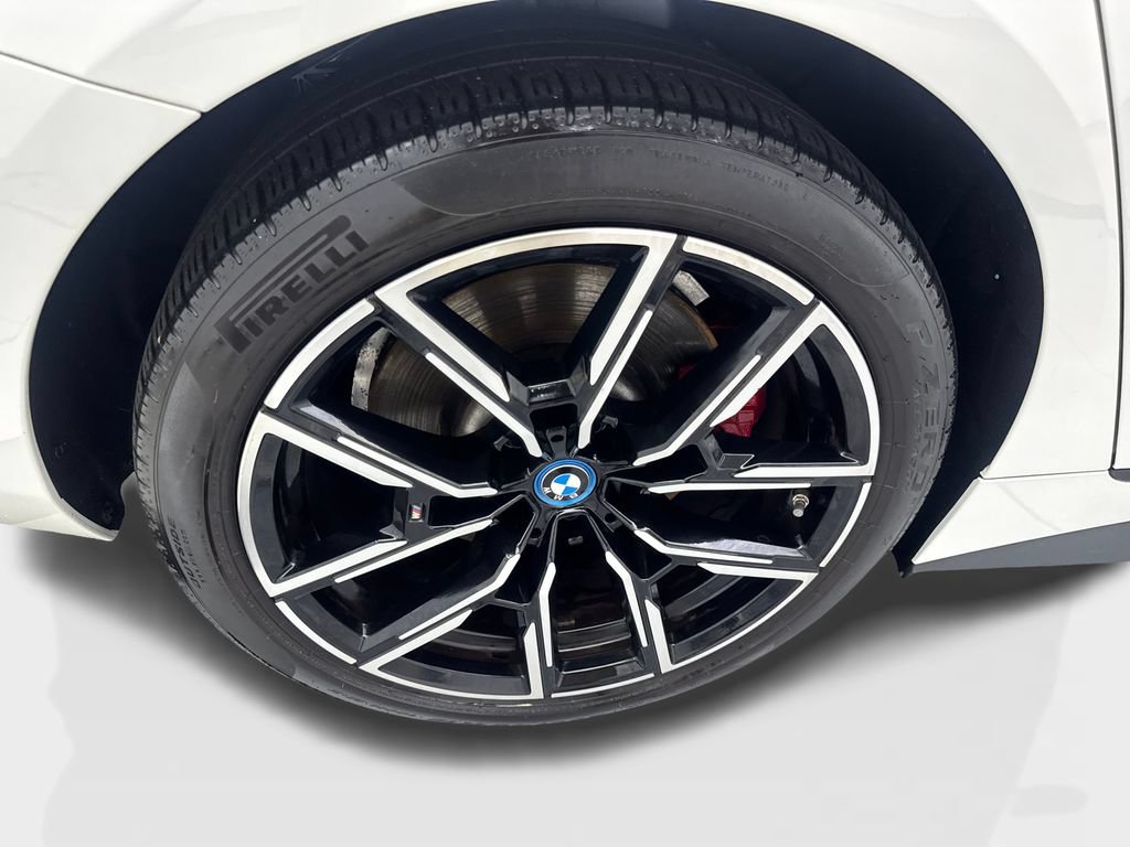Used 2023 BMW i4 eDrive40 w/ M Sport Package RWD image 86