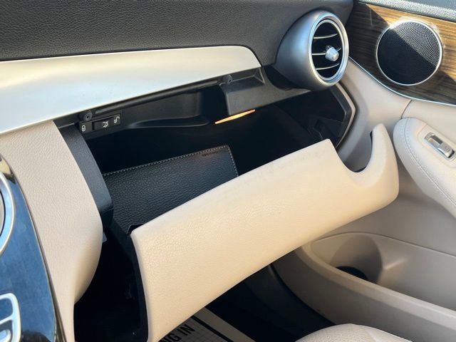 Used 2019 Mercedes-Benz C 300 Sedan image 35