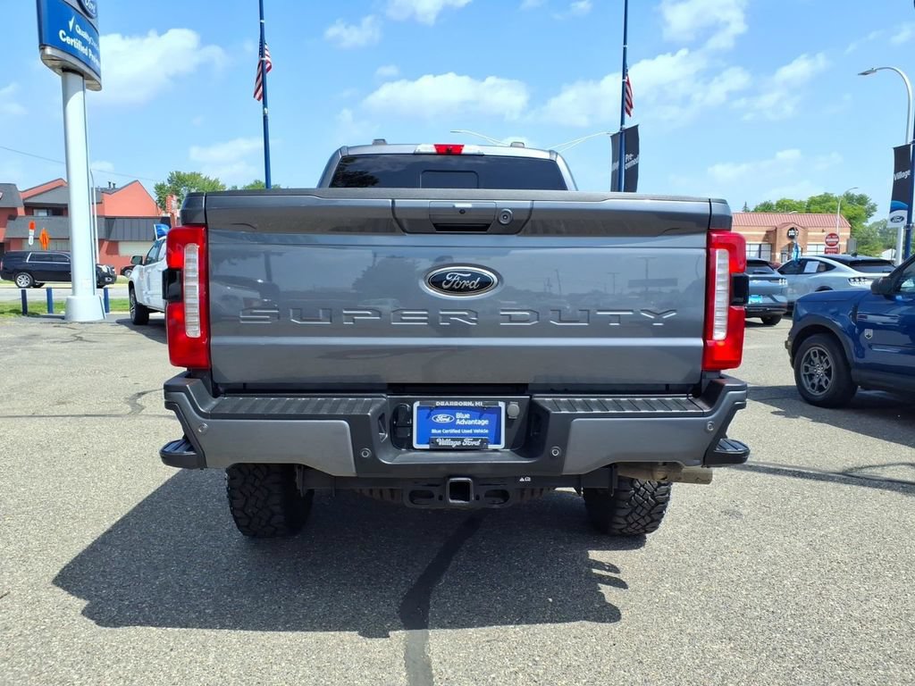 Used 2023 Ford F350 XLT w/ Black Appearance Package AWD/4WD image 8