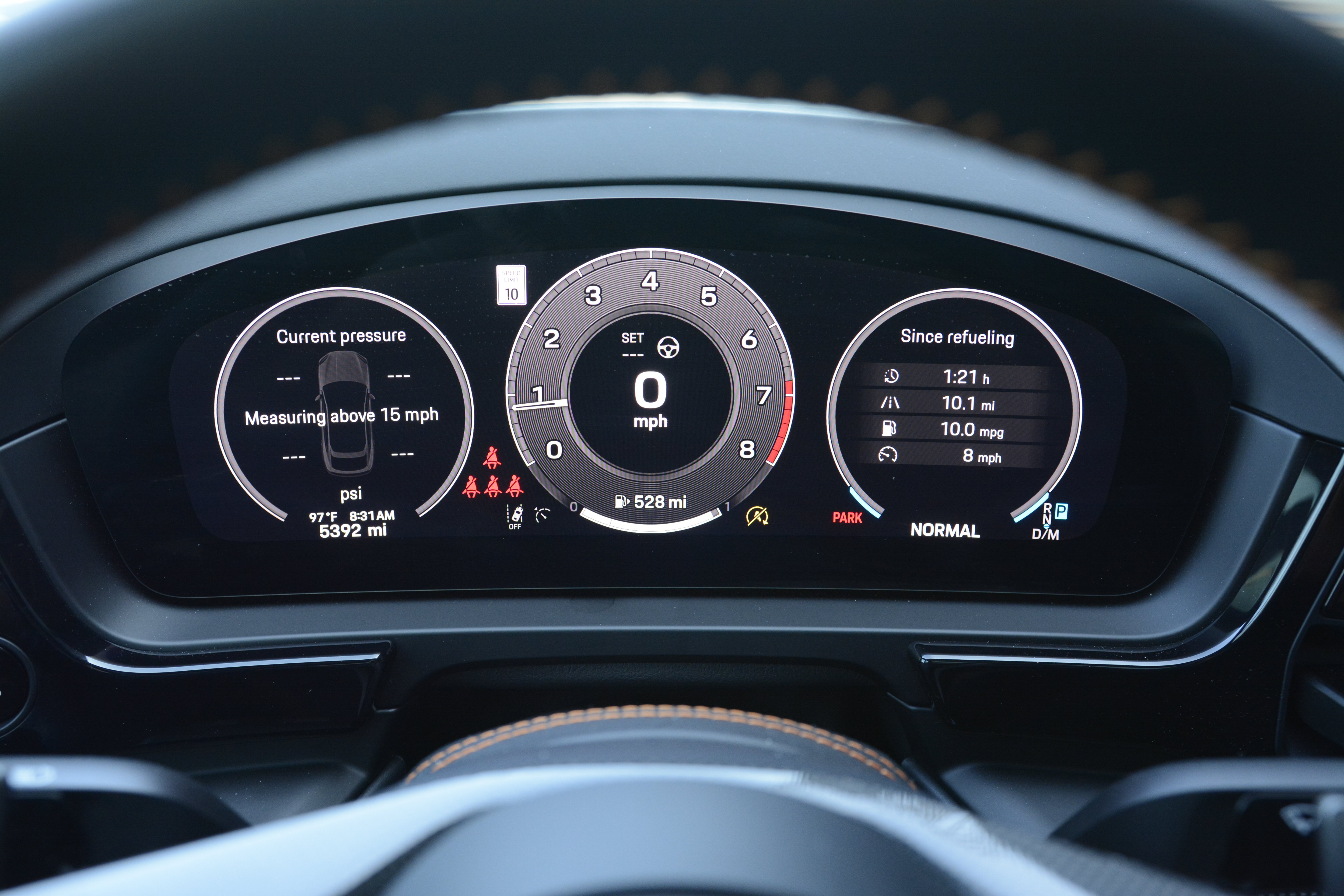 Certified 2025 Porsche Cayenne S AWD/4WD image 18