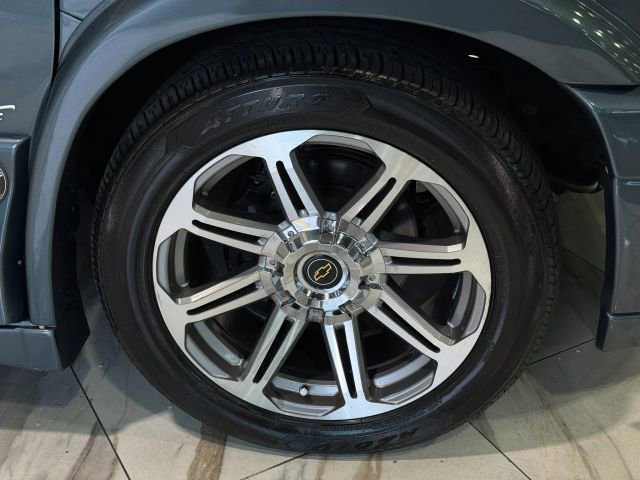Used 2017 Chevrolet Express 2500 RWD image 30