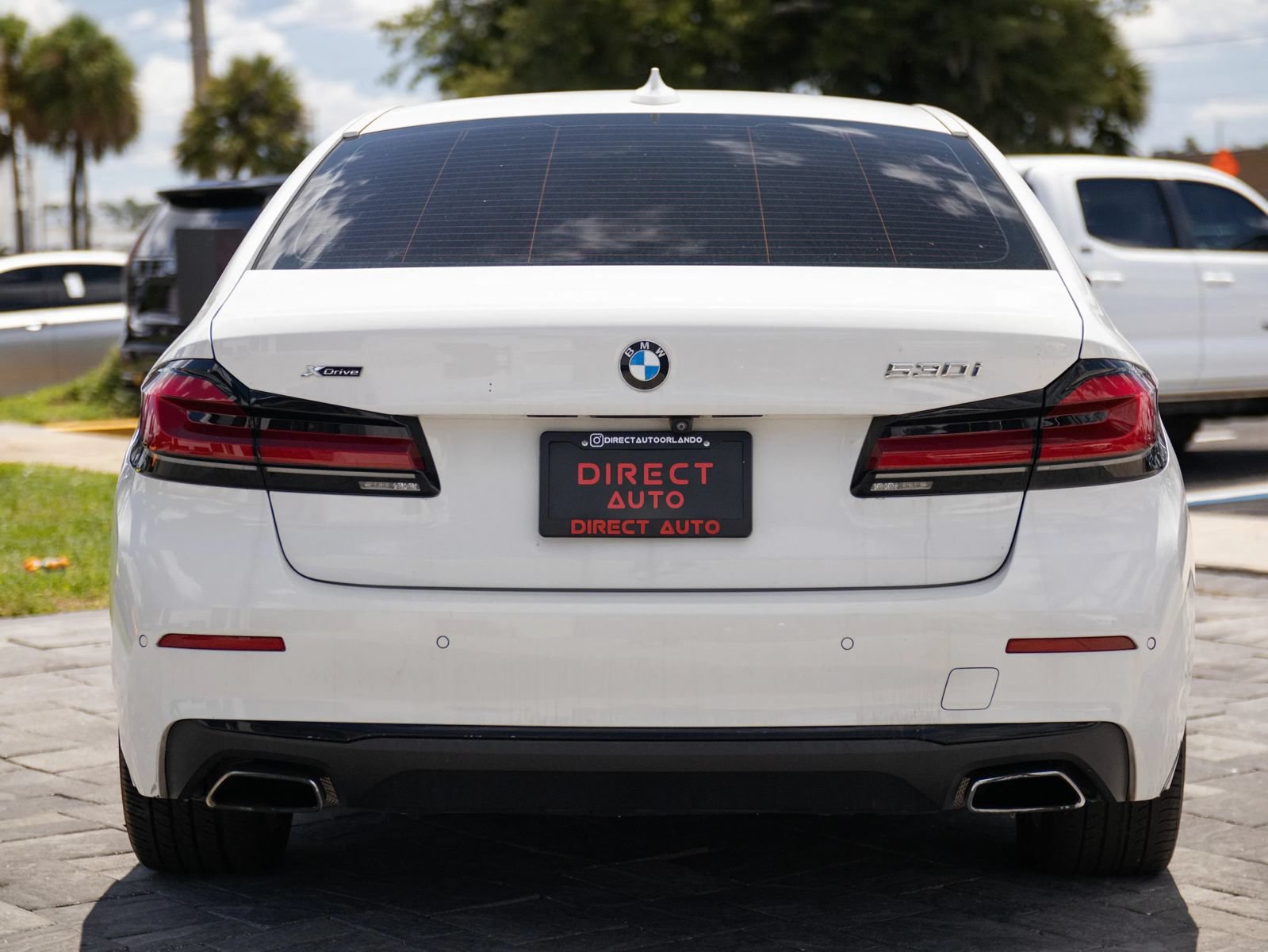 Used 2021 BMW 530i xDrive w/ Convenience Package AWD/4WD image 11