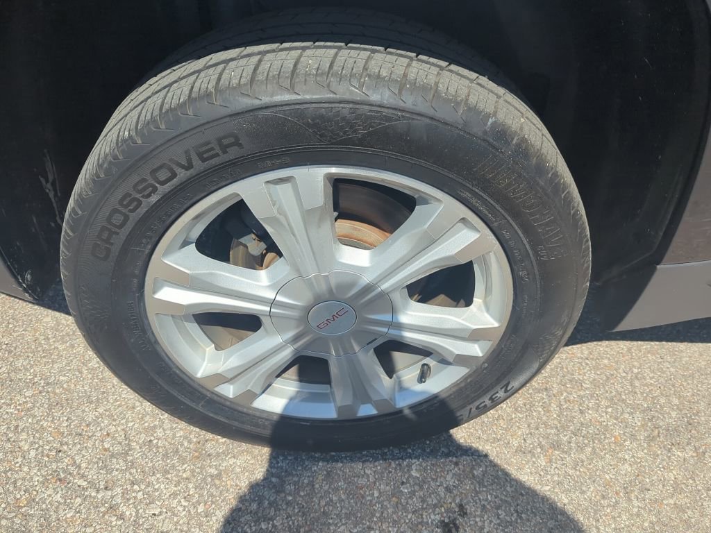 Used 2017 GMC Terrain SLE FWD image 7