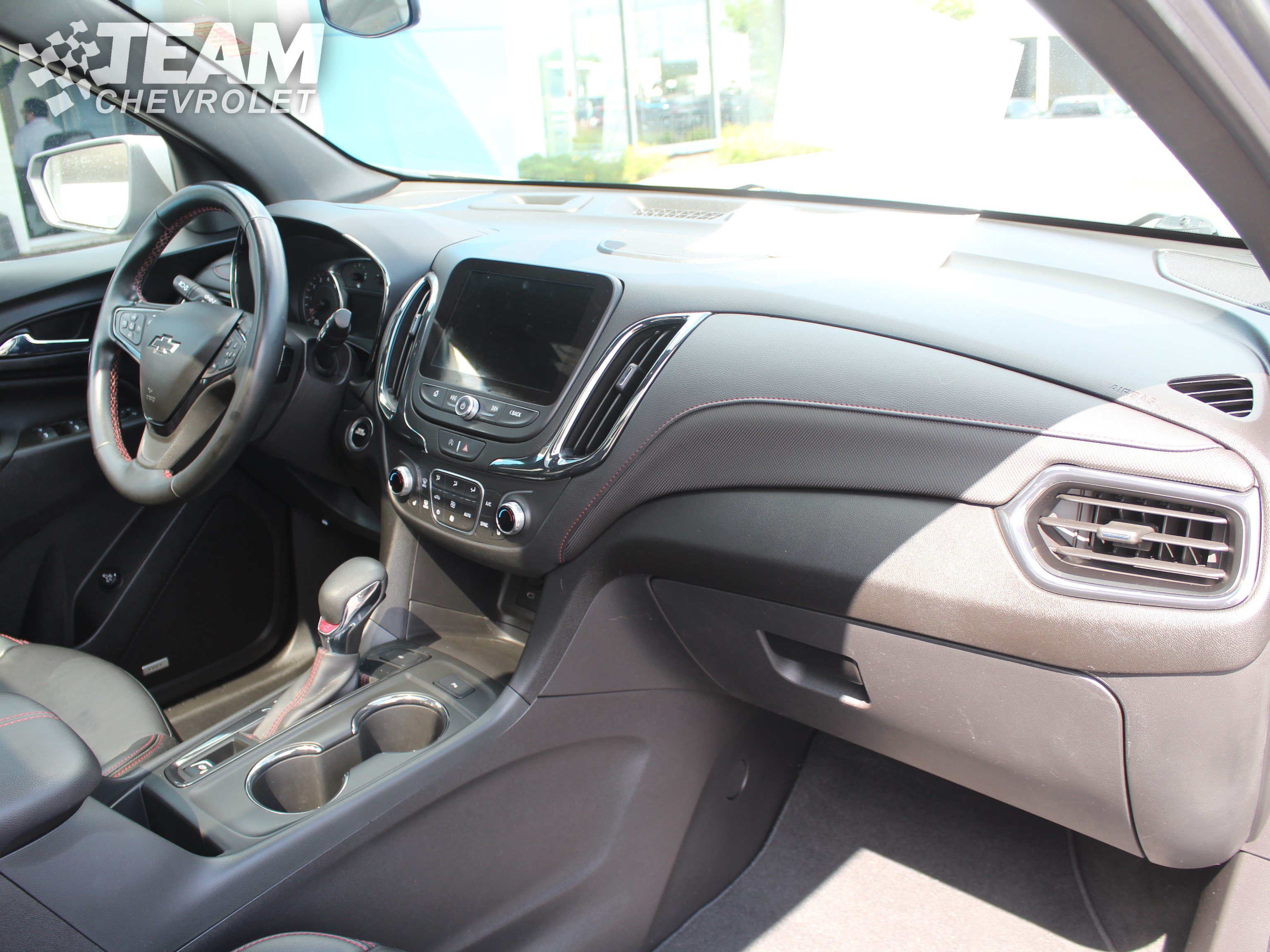 Used 2024 Chevrolet Equinox RS w/ RS Leather Package AWD/4WD image 27