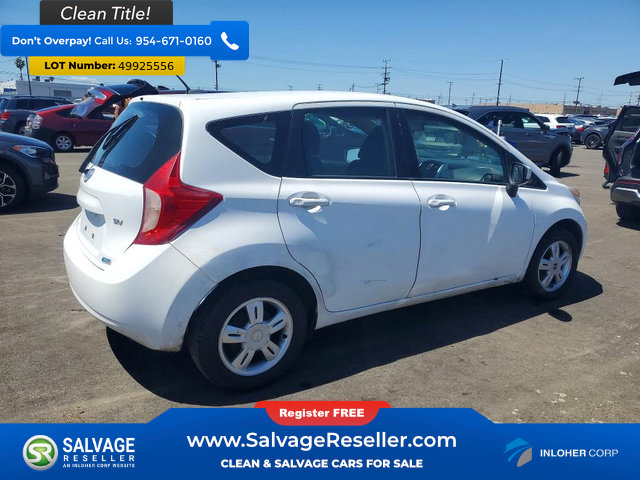 Used 2016 Nissan Versa Note SV FWD image 4