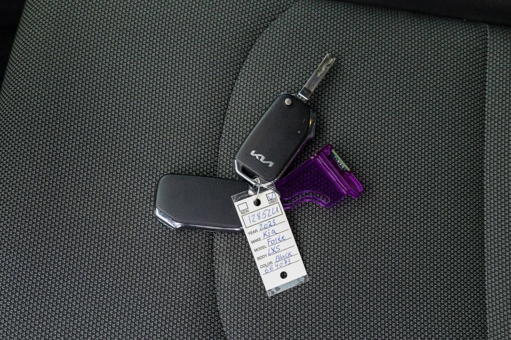 Used 2023 Kia Forte LXS image 55