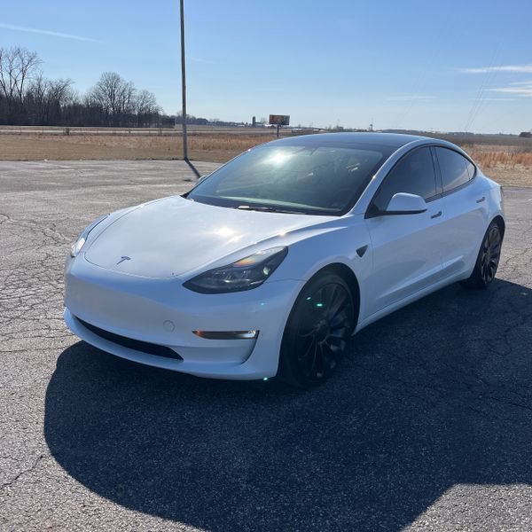 Used 2023 Tesla Model 3 Performance image 10